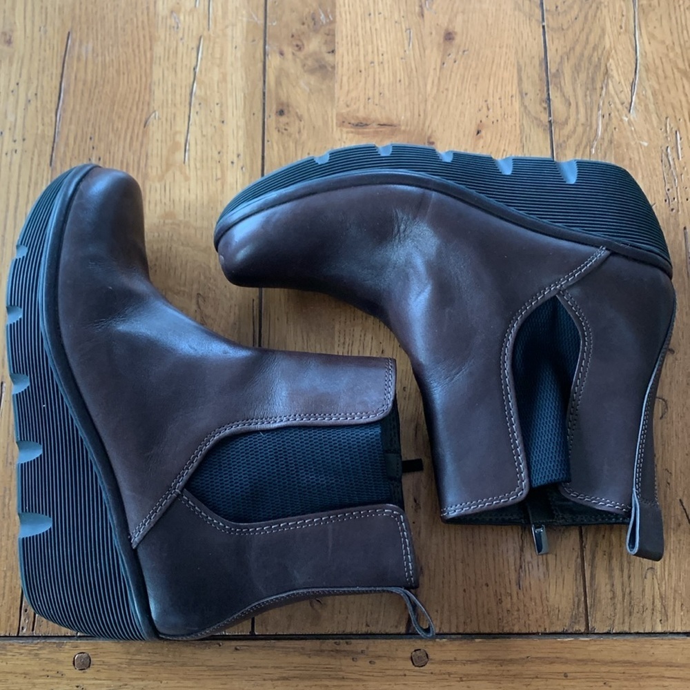 Clarks Artisan Clarene Surf Platform Boots Women’s Brown Chelsea Wedge Size 9 - Picture 3 of 12